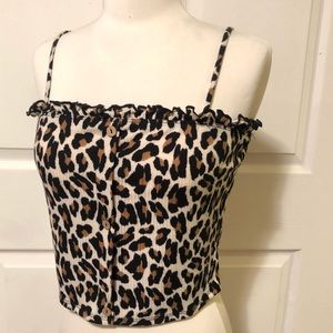 Spagetti strap cheeta crop top
